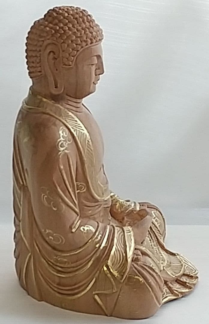 釈迦如来坐像 2.5寸 #327 像のみ 金彩有 お釈迦さま ◇白檀 木彫 仏像