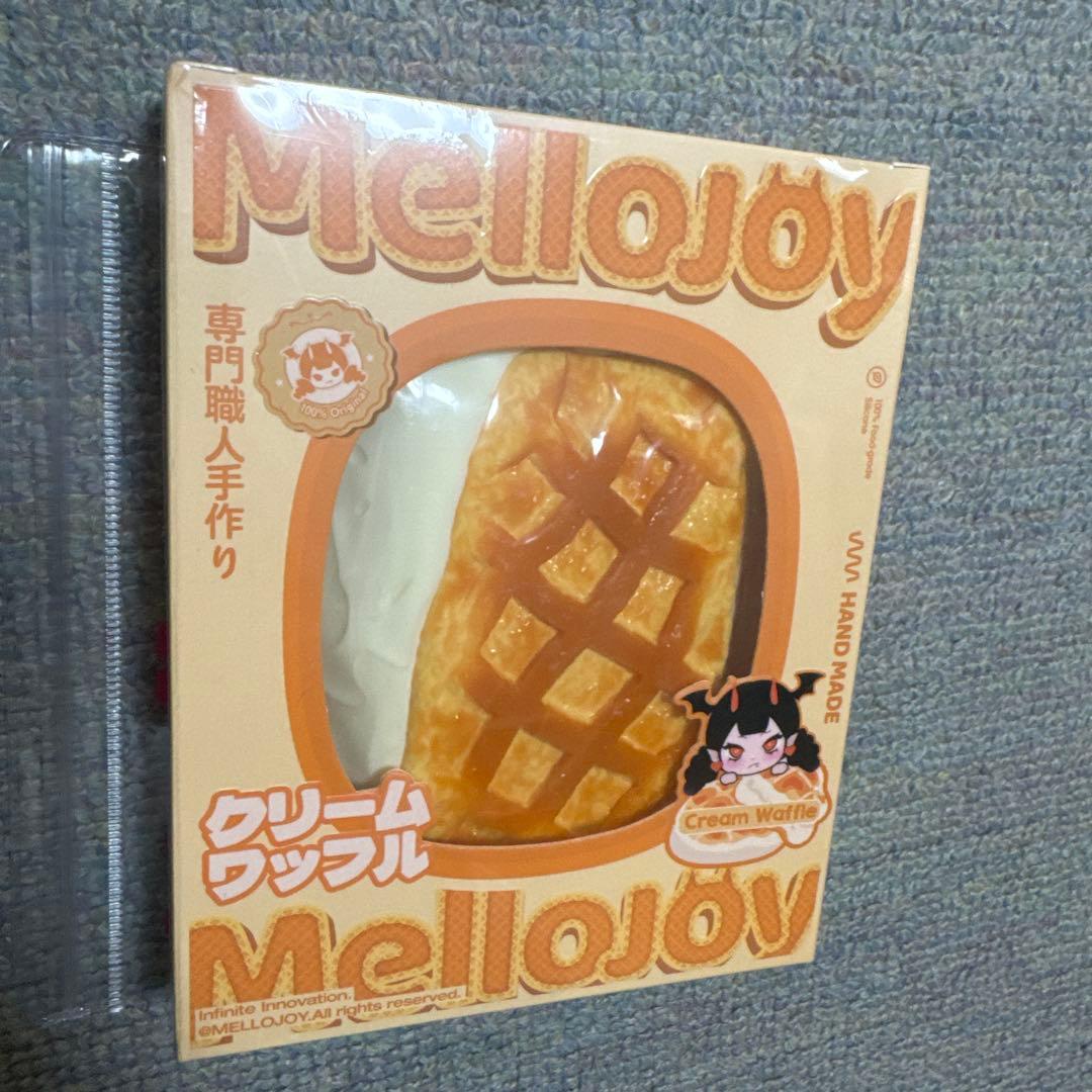 Mellojoy メロジョイワッフル 四角 スクイーズ シュリンク付き - メルカリ