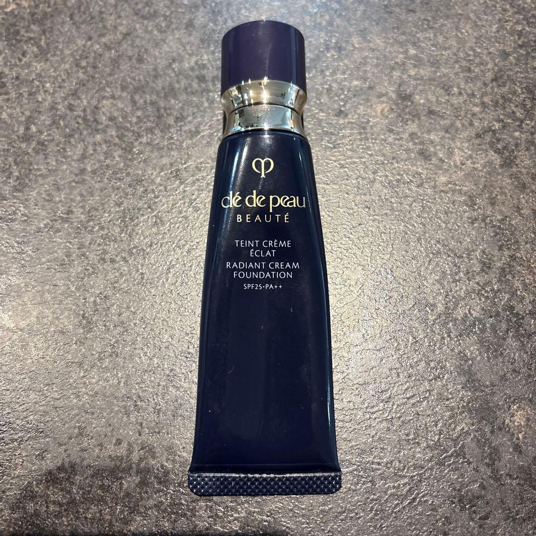 クレドポーボーテ　タンクレーム　エクラn ピンクオークル10