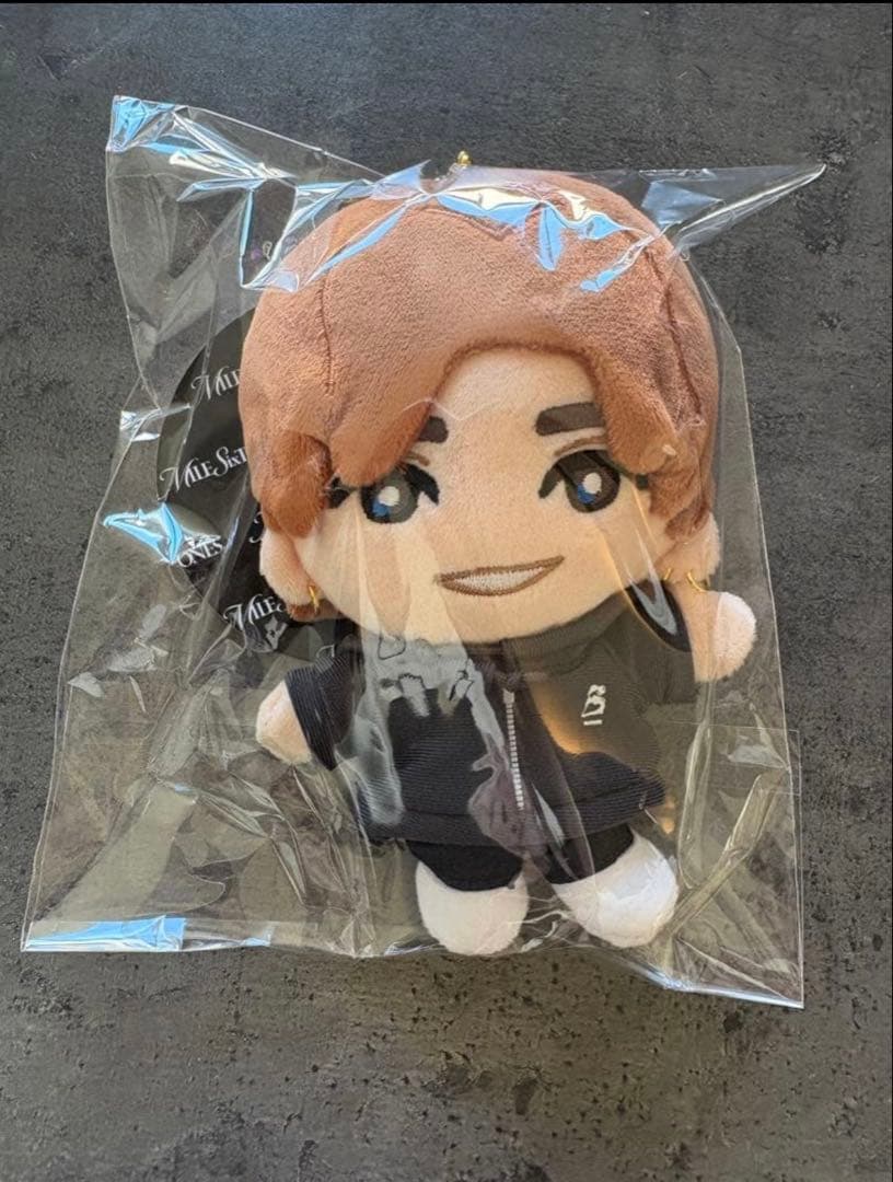 SixTONES 田中樹 MILESixTONES 手つなぎストぬい - メルカリ