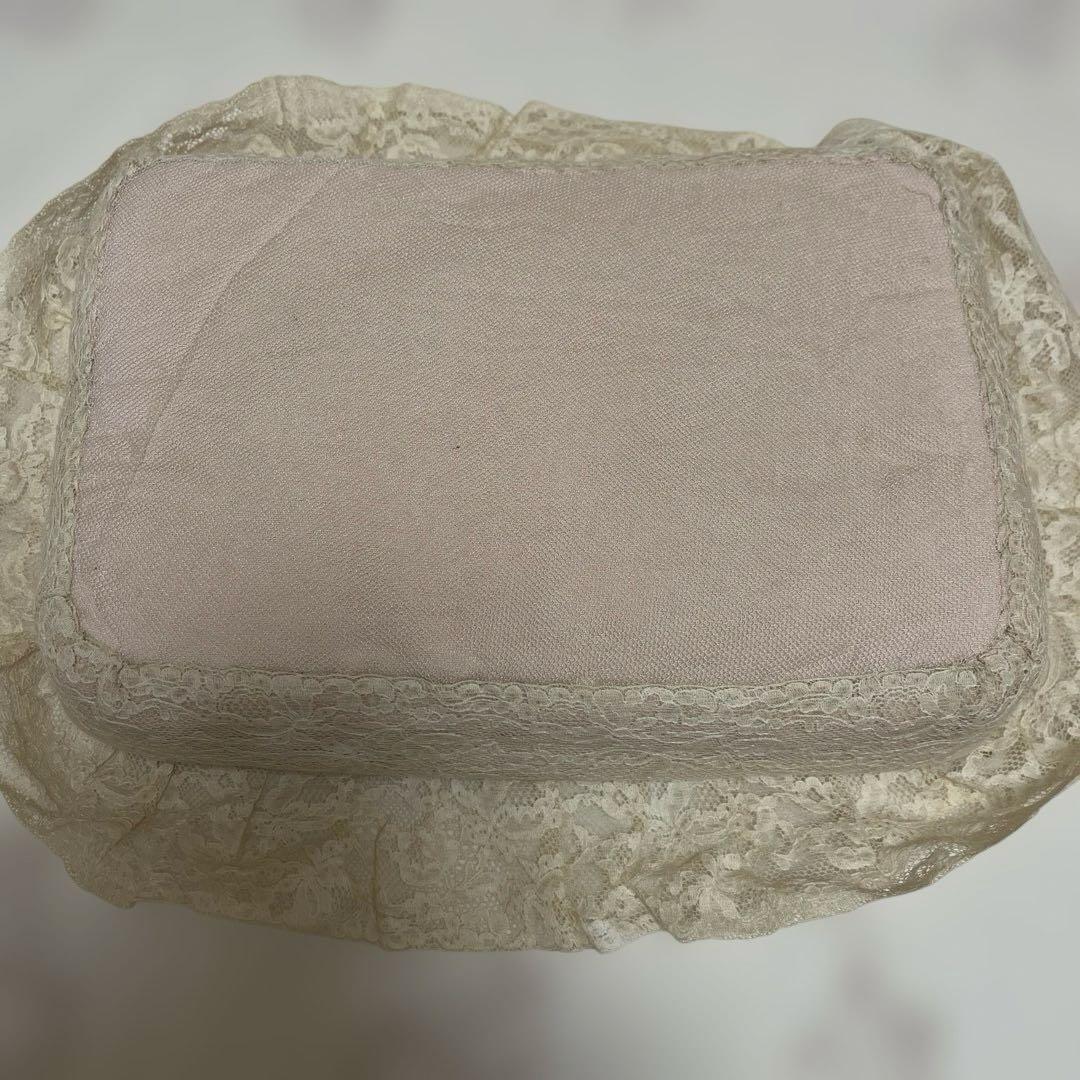 海外作家様♡アンティークレースカゴ装飾ドールベッド 海外作家様