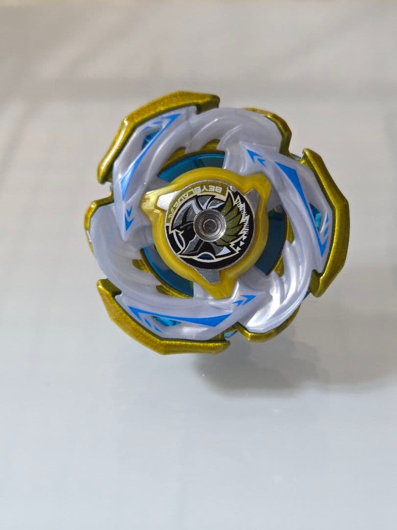 ワルキューレボルトS4-70V ベイブレードX レアベイゲットバトル