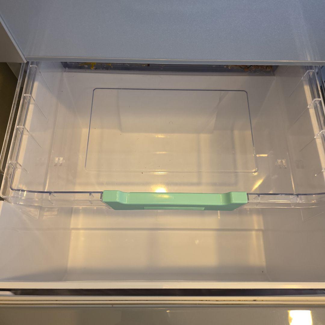 HITACHI 冷蔵庫 シルバー　R-K320GV