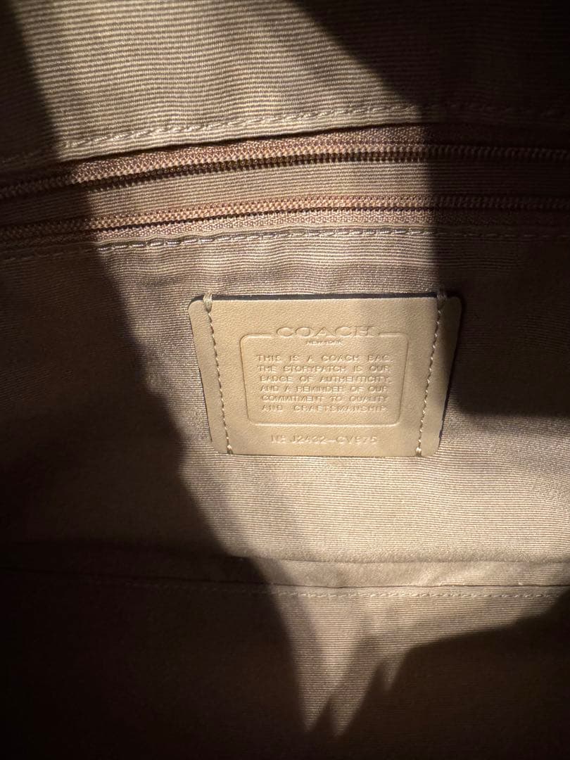 COACH コーチ、ロゴプリント ショルダーバッグ、ハンドバッグ