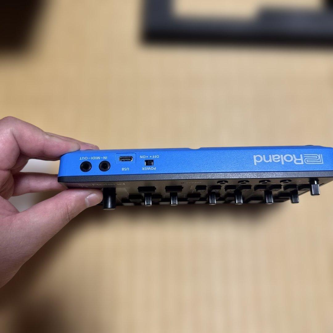 ぎ*ち様 Roland J-6 シンセサイザー