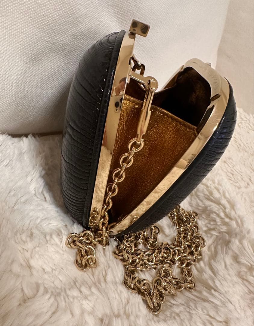 GUCCI ブラック パーティーバッグ ゴールドチェーン