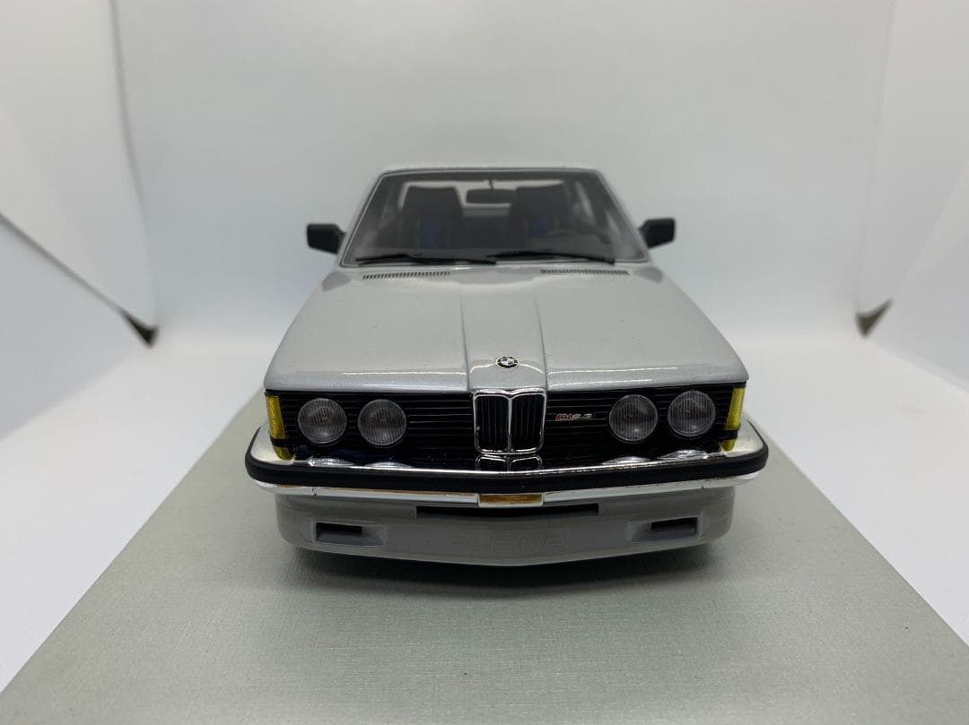 LS 1/18 BMW 323 Alpina 1983 グレー