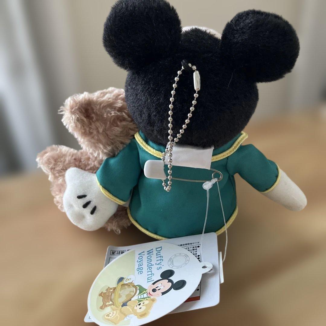 ダッフィーのワンダフルヴォヤッジ ぬいぐるみバッジ ミッキー