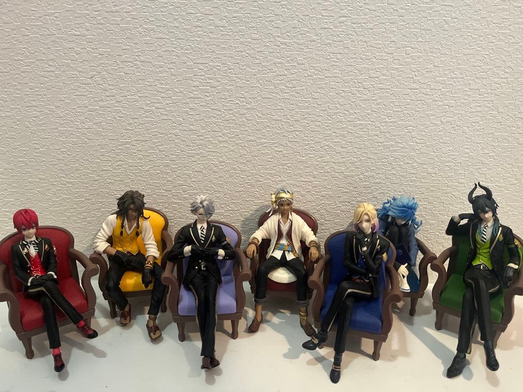 ツイステフィギュア寮長セット