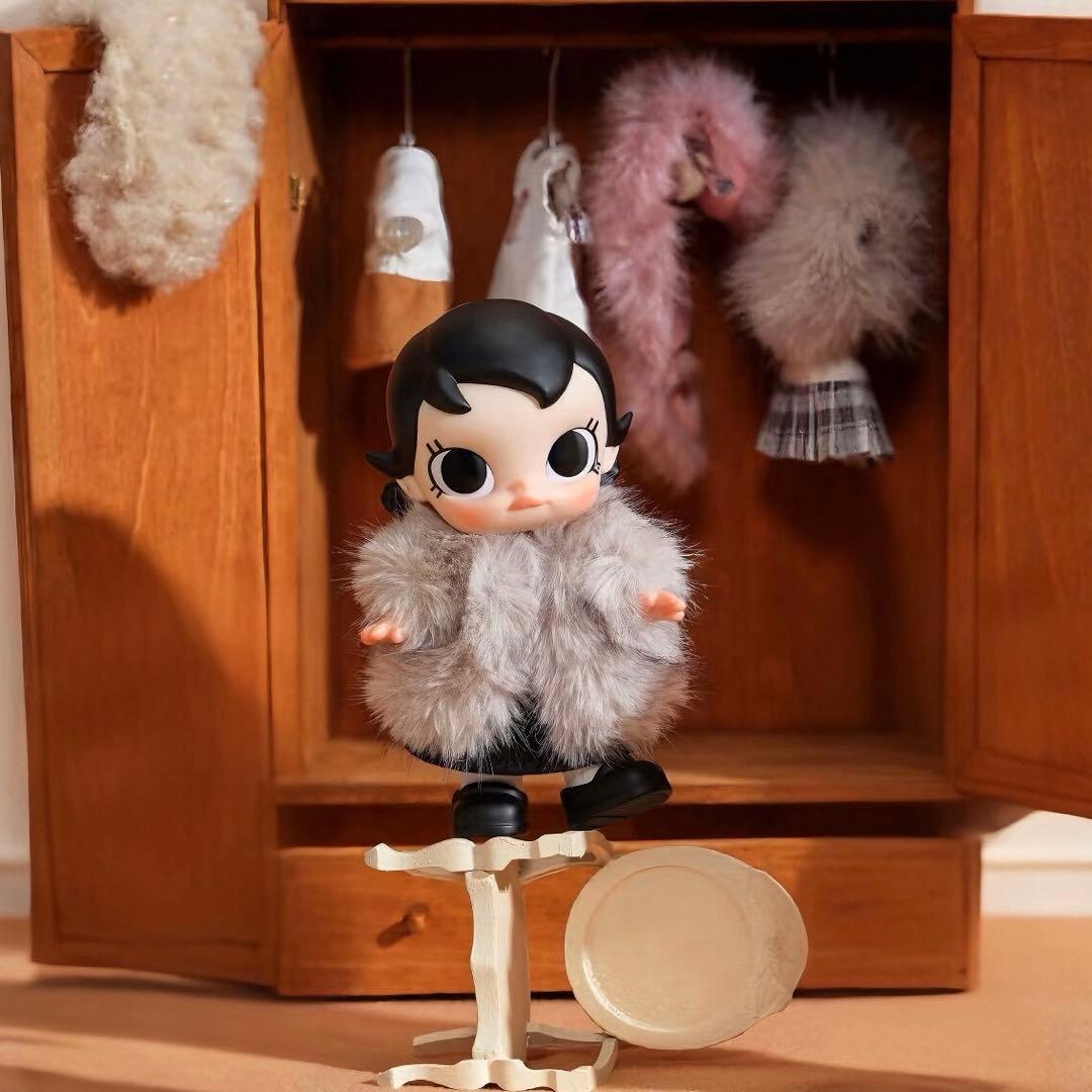 Baby Molly Winter Fit Check ぬいぐるみペンダント