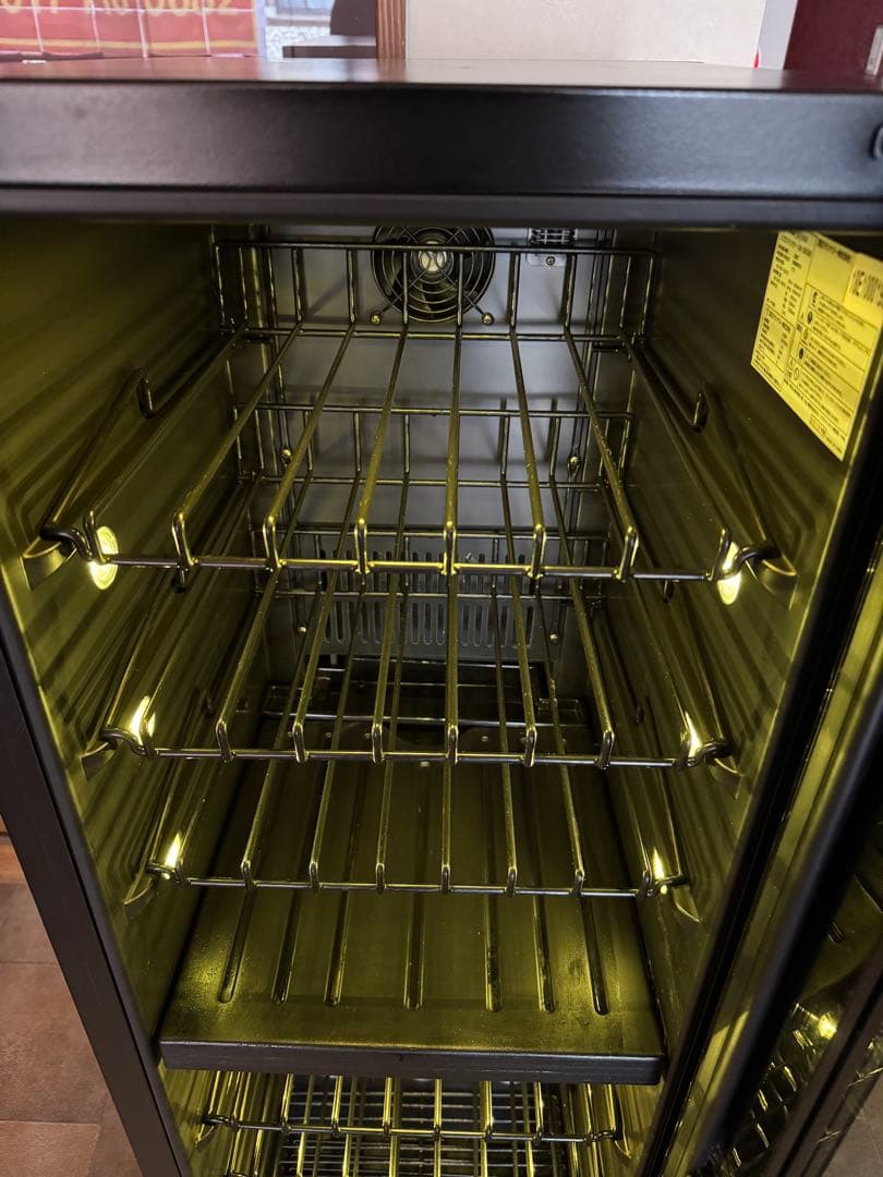 【美品ワインセラー】上下2室個別温度設定フォルスタージャパFJN-105G BK