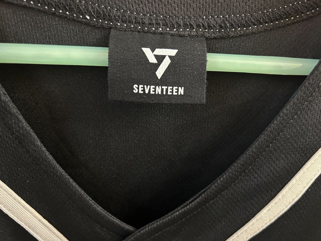SEVENTEEN セブチ ジョンハン ユニフォームシャツ