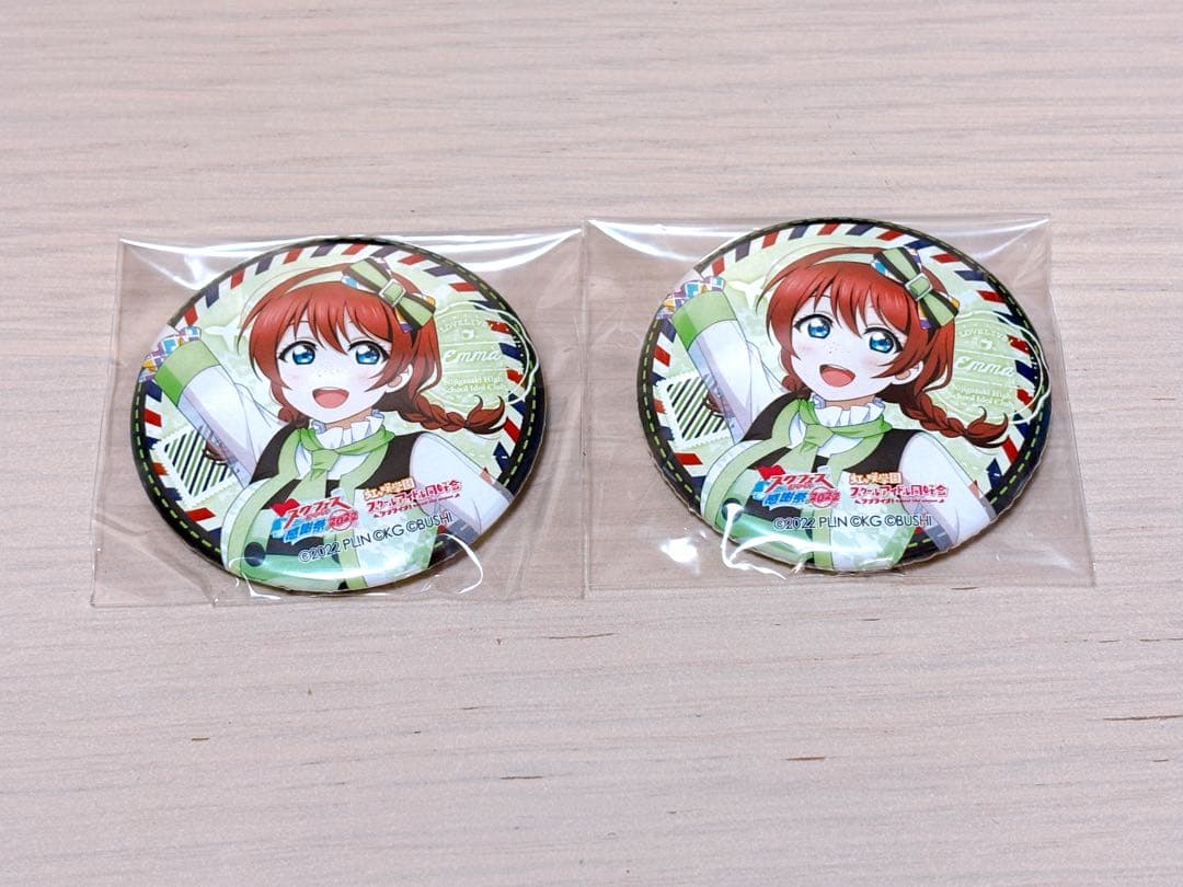 ラブライブ！虹ヶ咲 エマ・ヴェルデ 缶バッジ - メルカリ