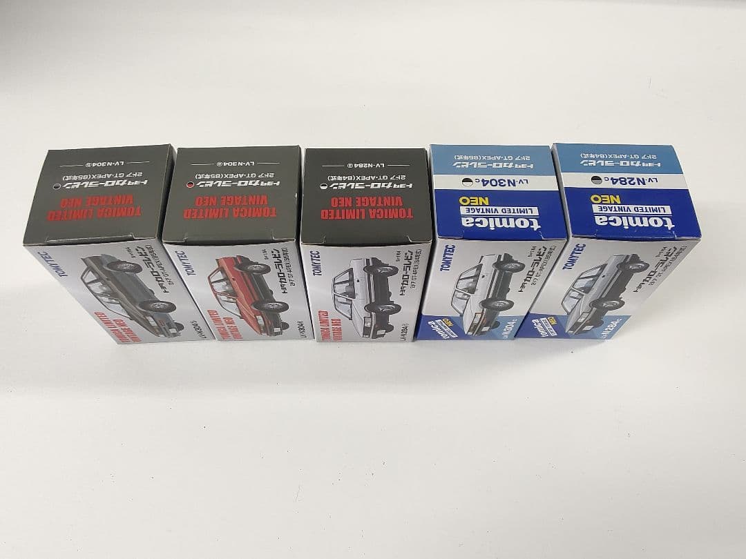 トミカリミテッドヴィンテージネオ AE86 カローラレビン 5台セット