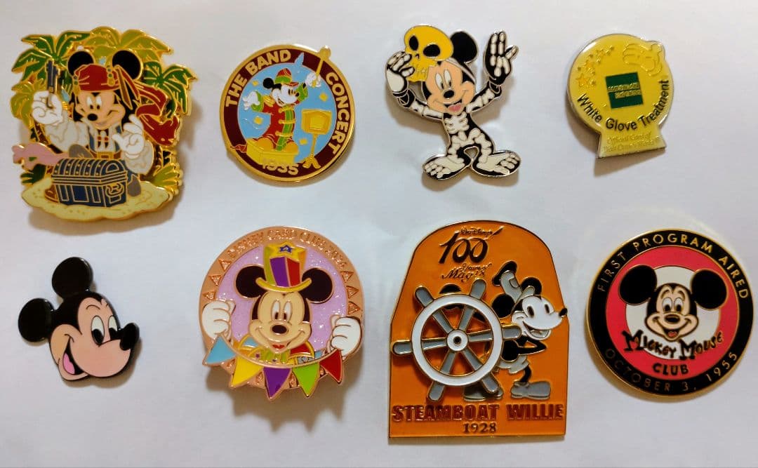 ミッキーマウス ピンバッジ コレクション