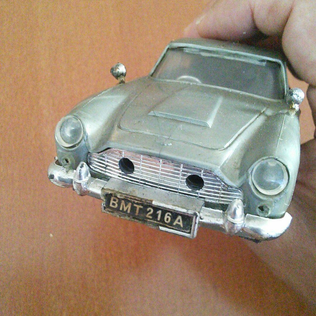 イマイ　007 アストンマーティン　プラモデル