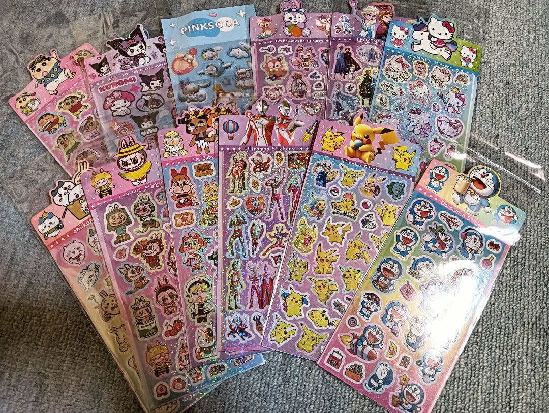 キャラクターシールセット 複数種類 26枚セット - メルカリ