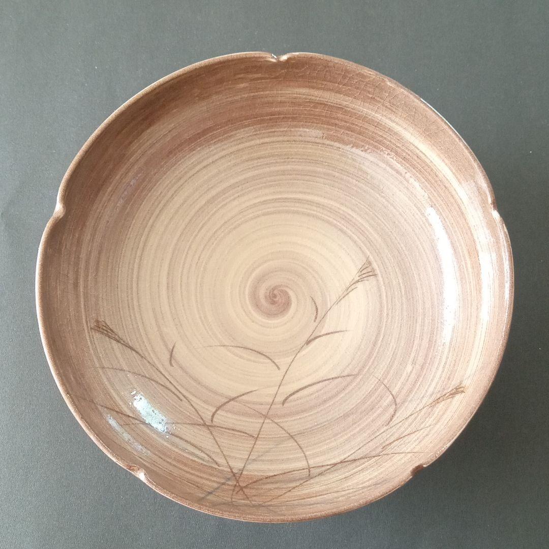 現川焼　十三代横石臥牛、臥牛窯のさがの文の鉢、栞付き