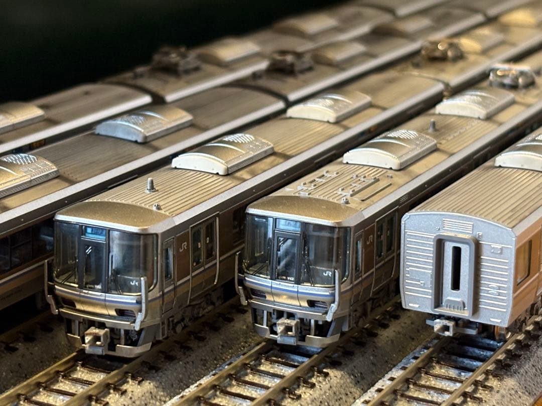 223系　2000番台　12両