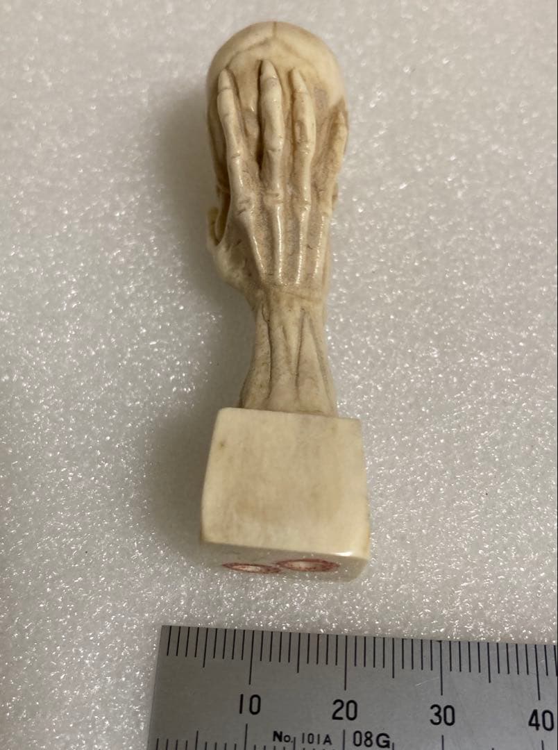 天然素材 アンティーク 髑髏彫刻 根付 置物 天然素材 髑髏 彫刻 根付 置物