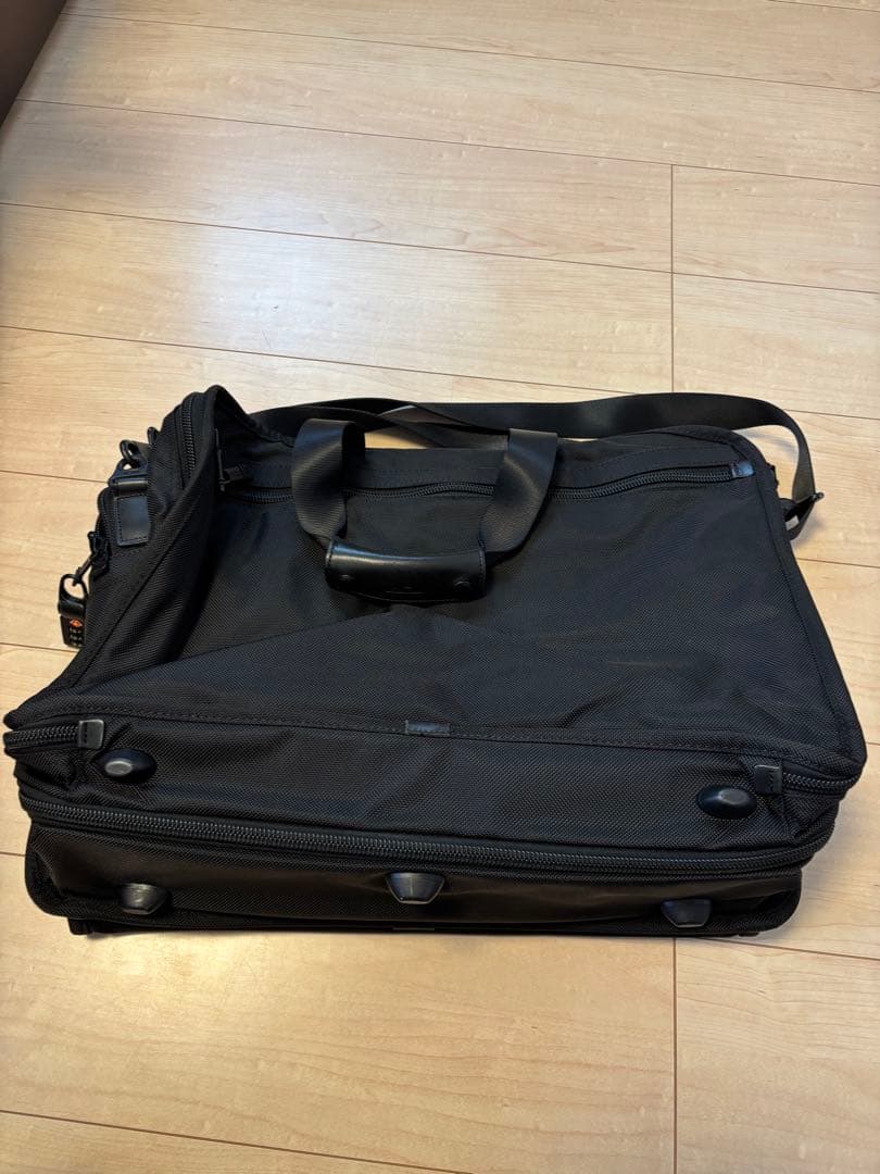 TUMI ビジネスバッグ ブラック　22121DH