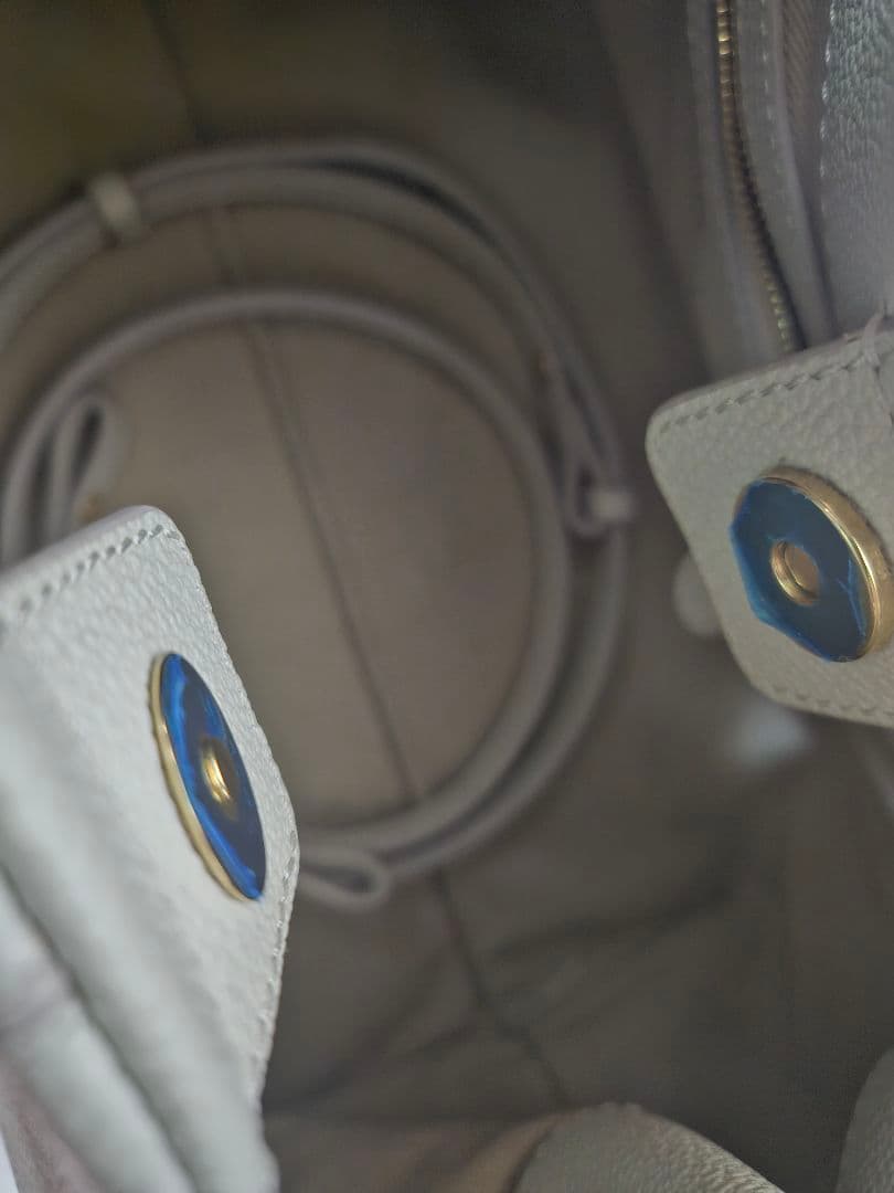 専用【メルカリ便送料込】ポレーヌ　ヌメロヌフ 白 ホワイト