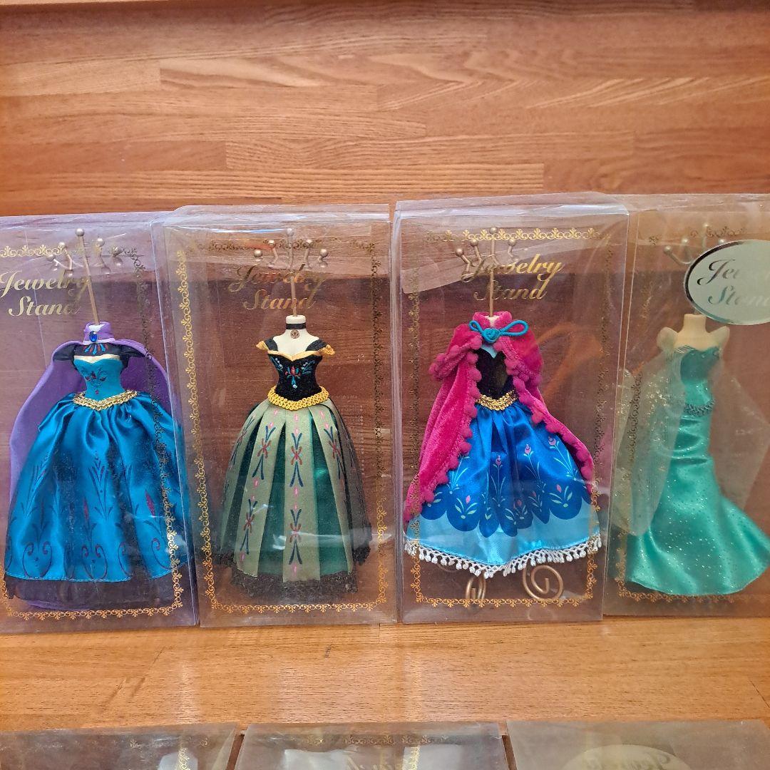 ディズニープリンセス アクセサリースタンド ドレススタンド 19点セット