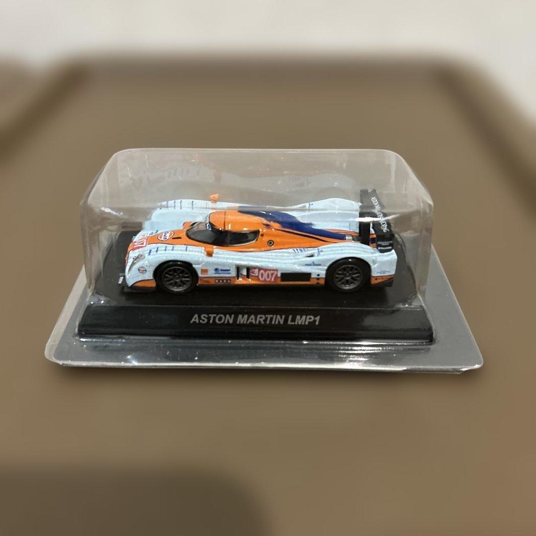 京商　1/64ミニカー　アストンマーティン8台セット