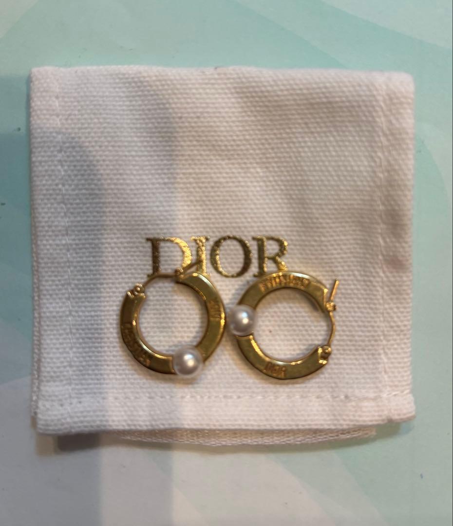 Dior ゴールドフープピアス パール付き レディース