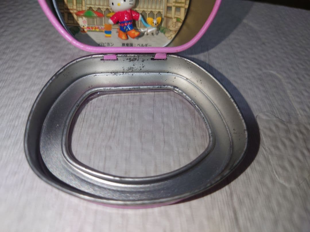 レア♥キティお散歩 チャーム♥ベルギーパピヨン