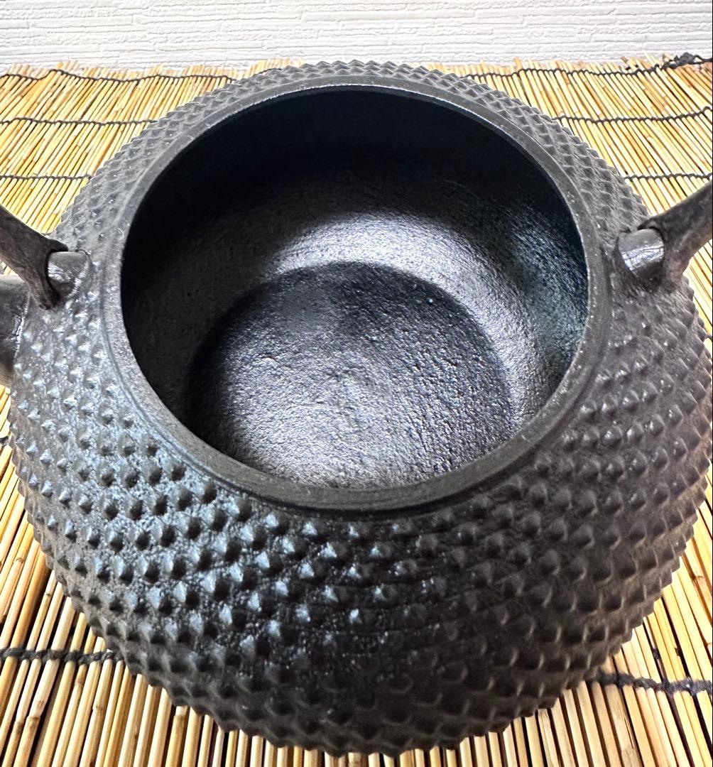 未使用品　南部成龍堂鋳造所　斎峰　及川光正造　大アラレ　南部鉄瓶　南部鉄器