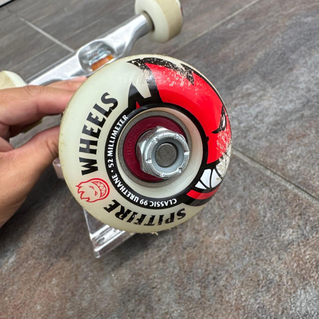 美品 INDEPENDENTトラック 139 MID スピットファイヤ ウィール