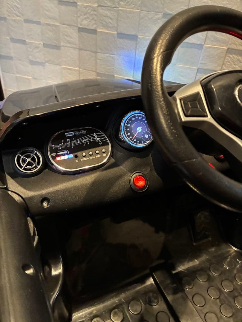 AMG バイクと車のセット LEDライト付き