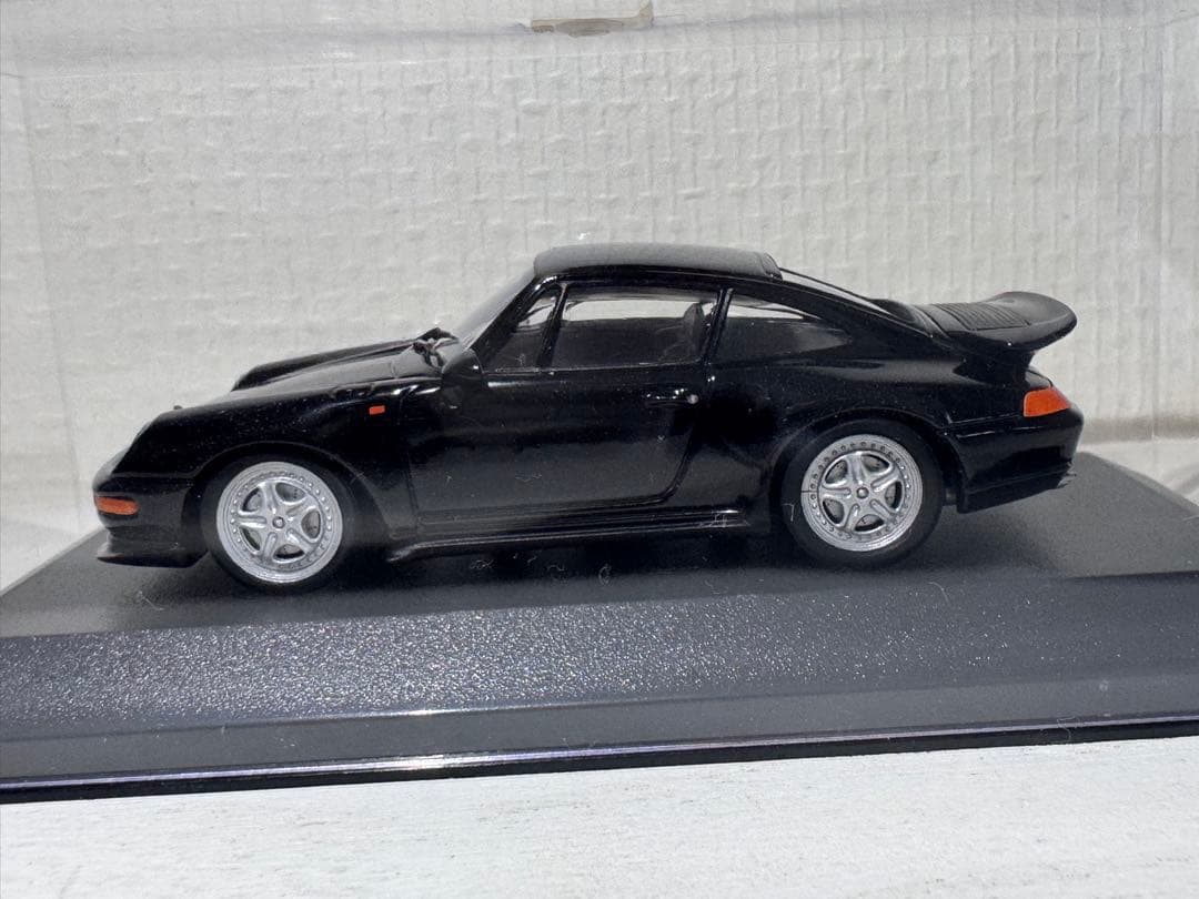 MINICHAMPSPorsche911CarreraRS 1995 黒1/43