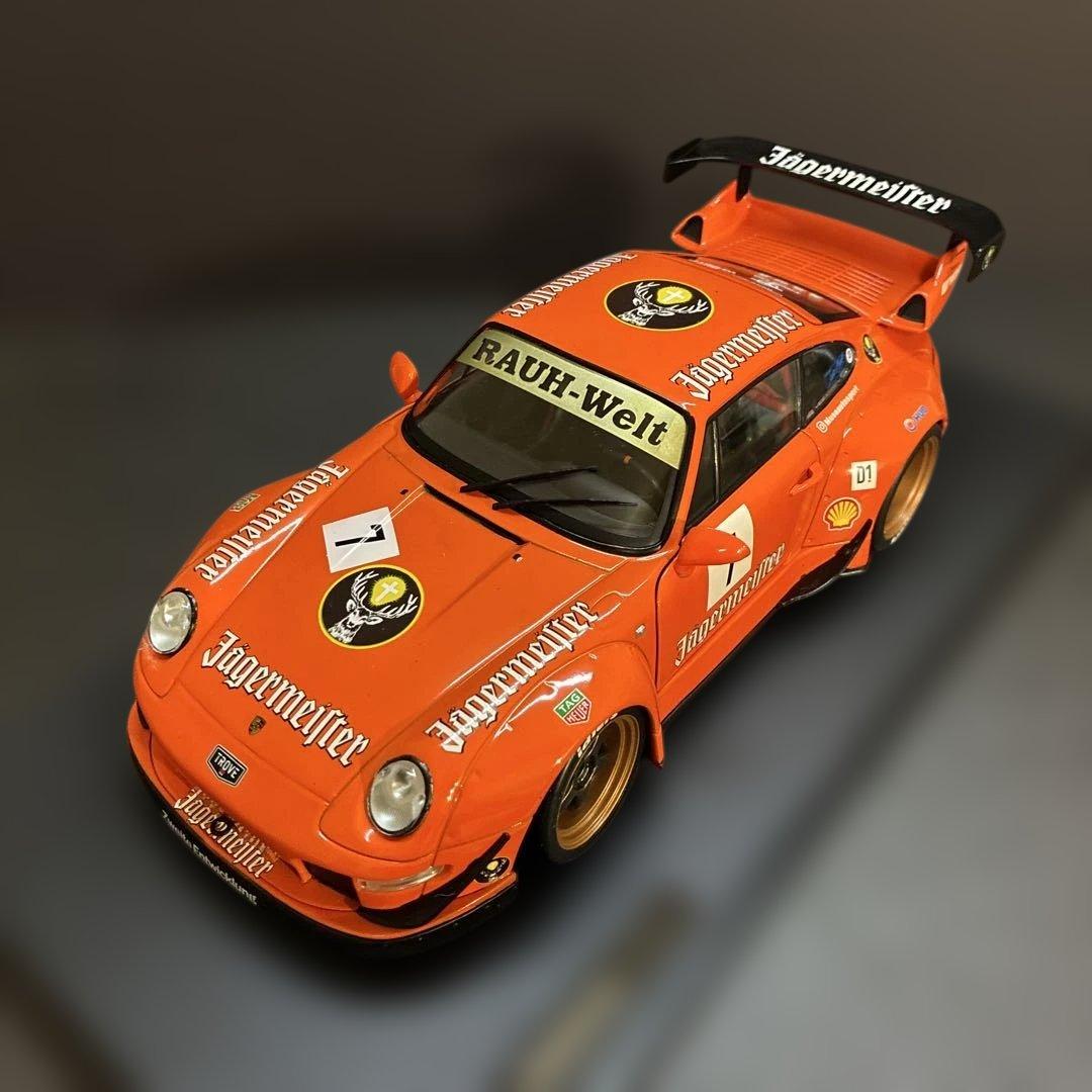 030 RWB ポルシェ 911 1/18スケールダイキャスト ミニカー