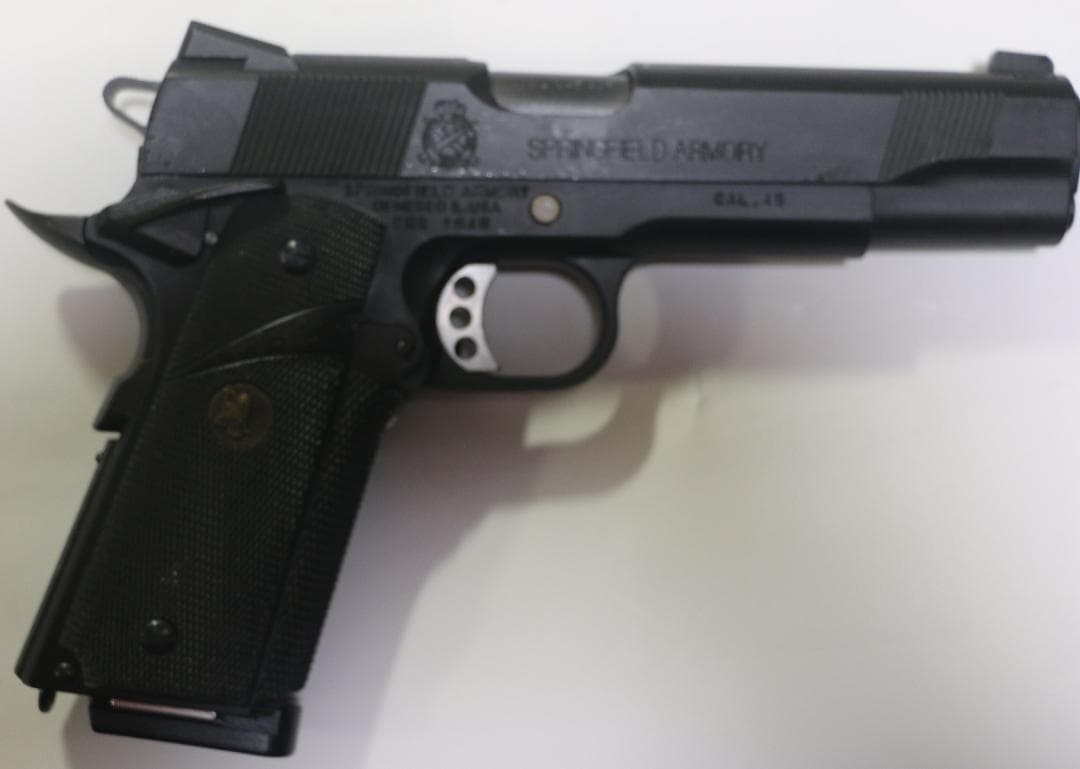 MGC　HW樹脂製モデルガン コルトガバカスタム MEU モデルSPG合法品