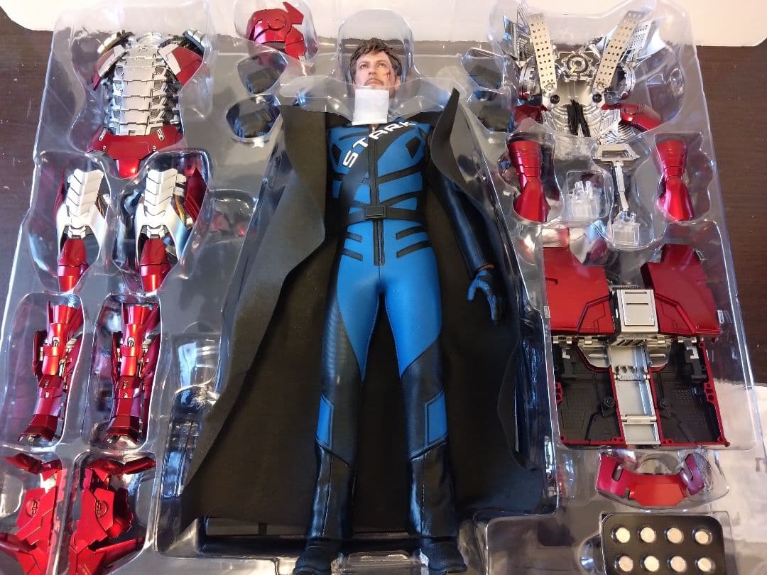 ホットトイズ トニー・スターク マーク5・スーツアップ ボーナス