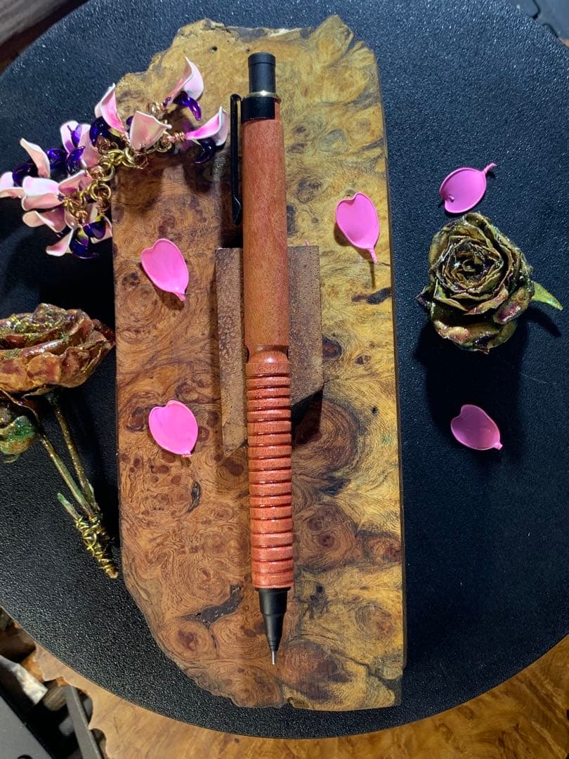 オレンズネロ0.5mmピンクアイボリー縮杢