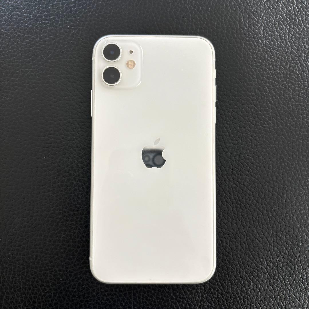 Apple iPhone 11 ホワイト 64GB Sim free