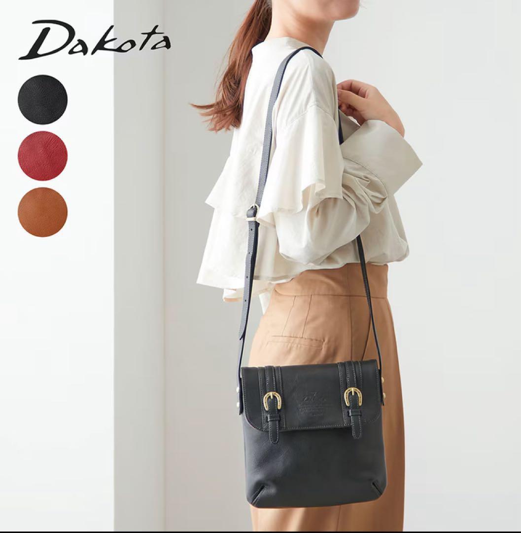 1／10までの特価！　Dakota ダブルベルトショルダーバッグ　黒