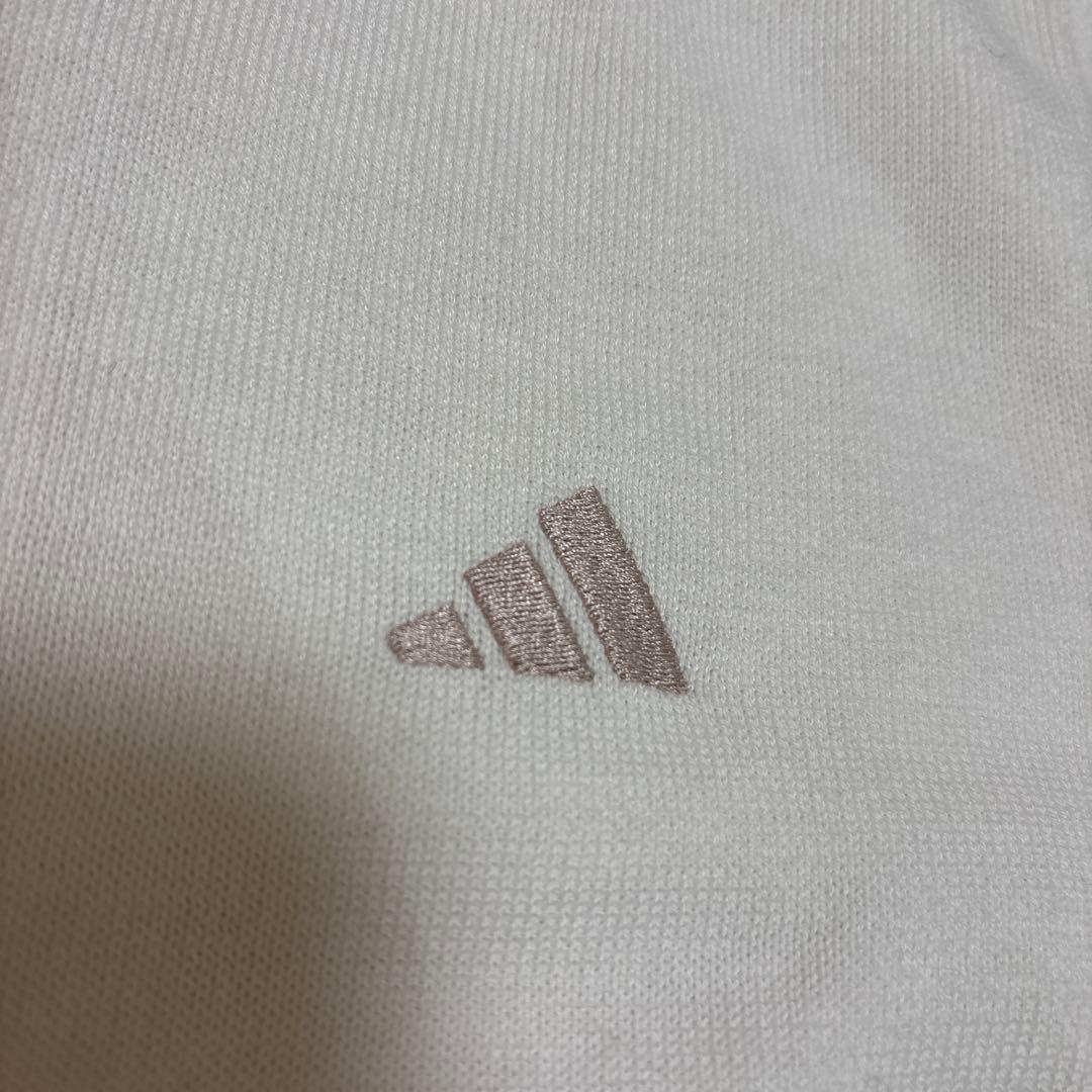 ちびっこＳ　新品アディダスゴルフ ニットセットアップ セーター＆スカート