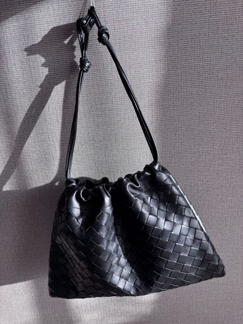 新品　ラムレザー　ダストバッグ　イントレ　ブラック　編み込みショルダーバッグ