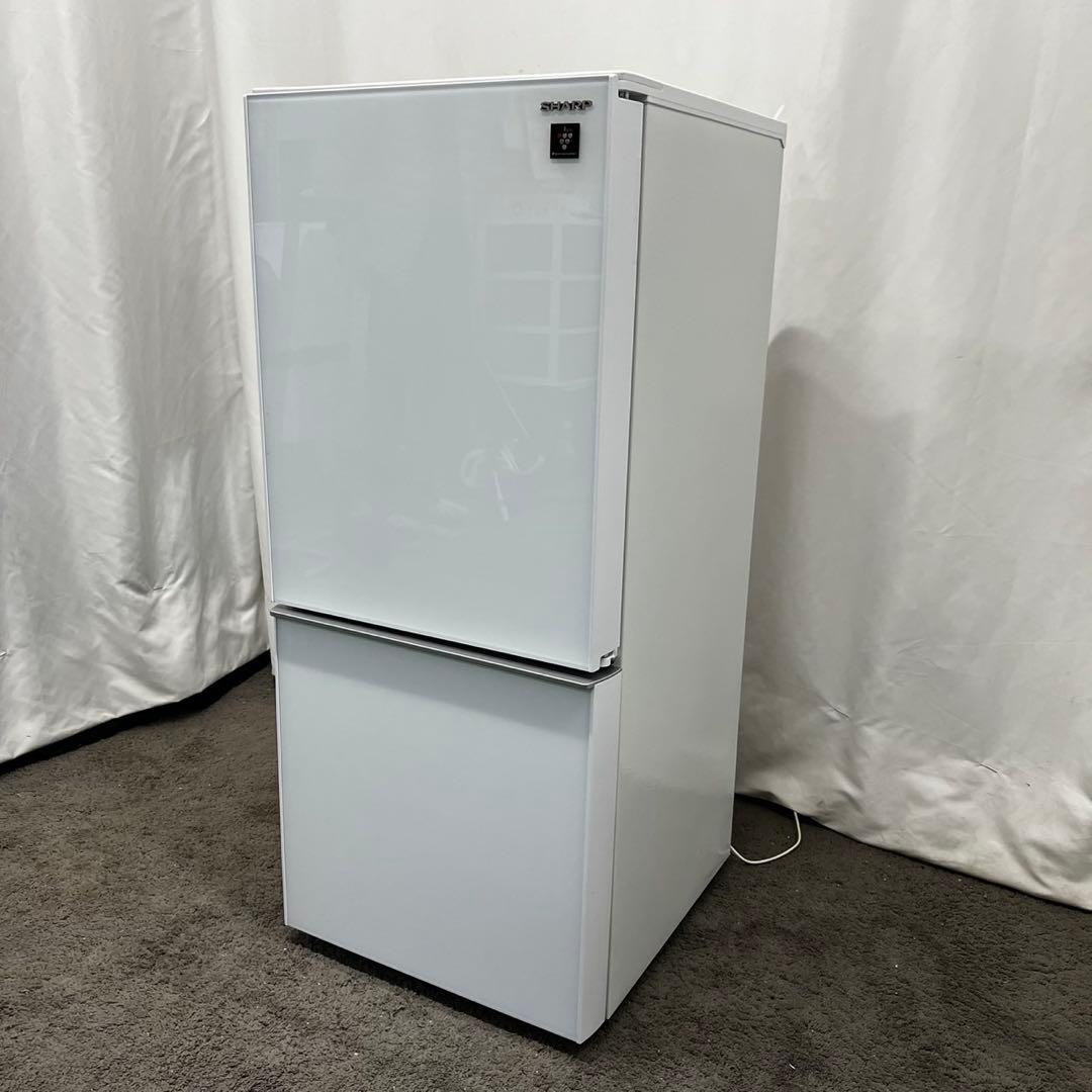 954⭕️冷蔵庫　シャープ　一人暮らし　小型　白　右開/左開対応　安い　設置無料