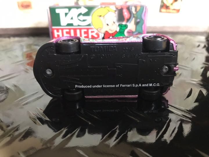 トミカ フェラーリ