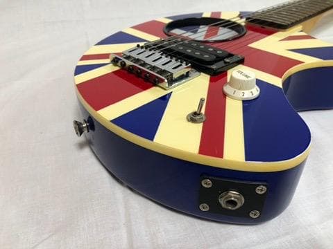 FERNANDES ZO-3 ユニオンジャック フェルナンデス アンプ内蔵 - メルカリ