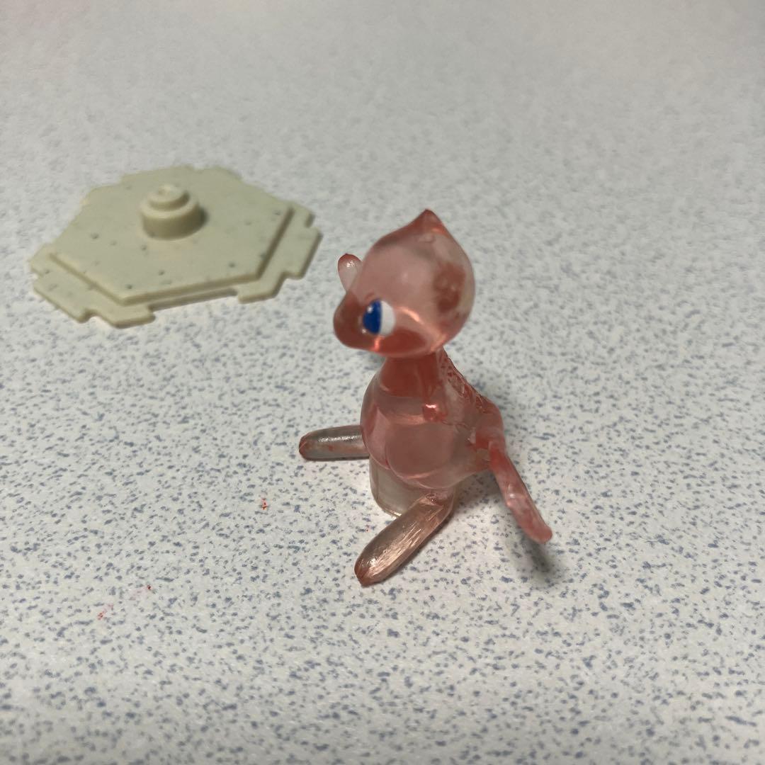 激レア　絶版初期ポケモン ガチャガチャ ミュウ