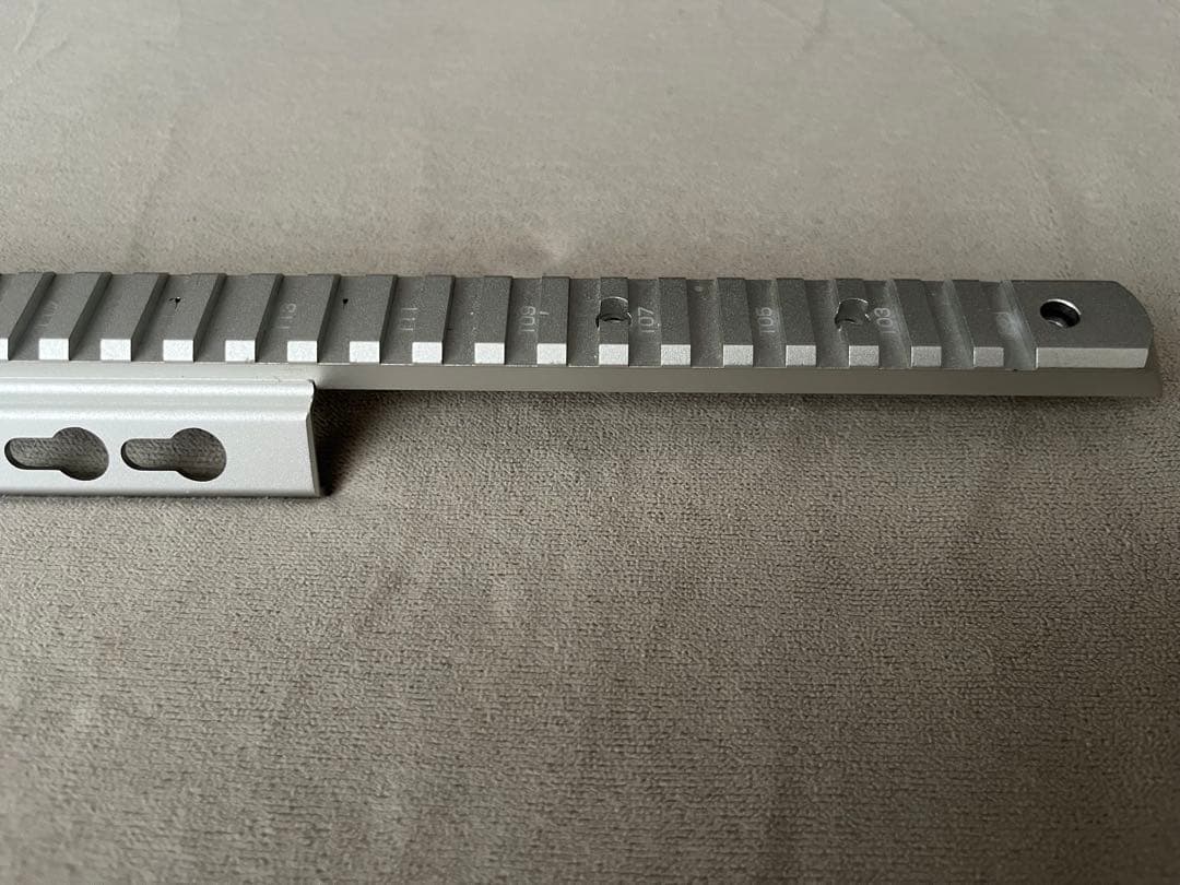 LAYLAX 東京マルイM870ブリーチャー用 トップレイル