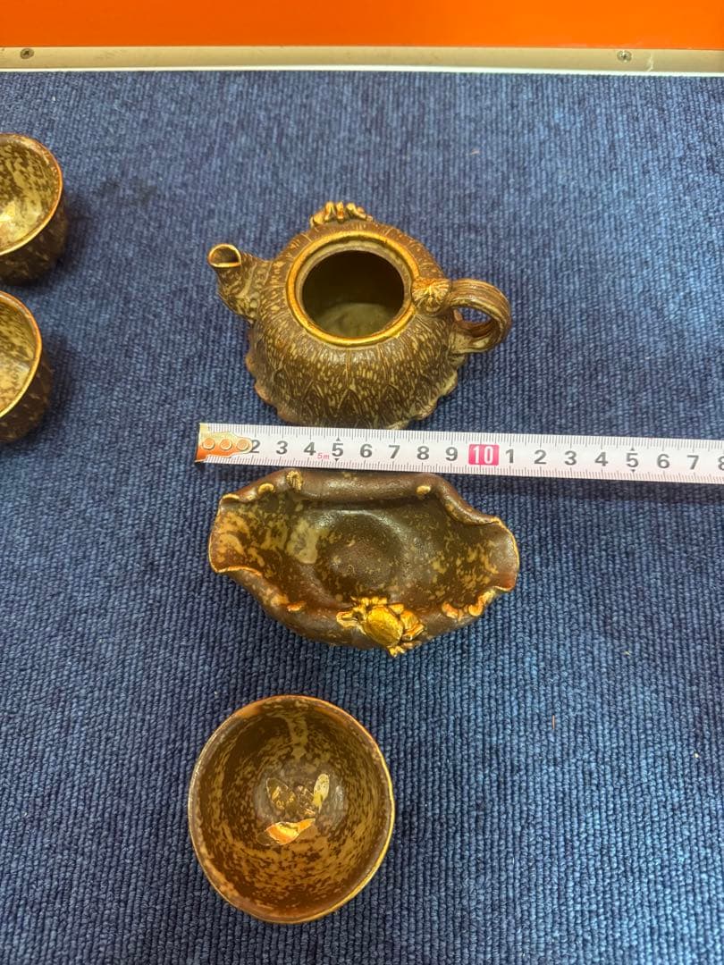 1684備前焼？　蓮に蟹細工　茶器セット　湯呑1客　湯冷し1客　湯呑5客　茶櫃付