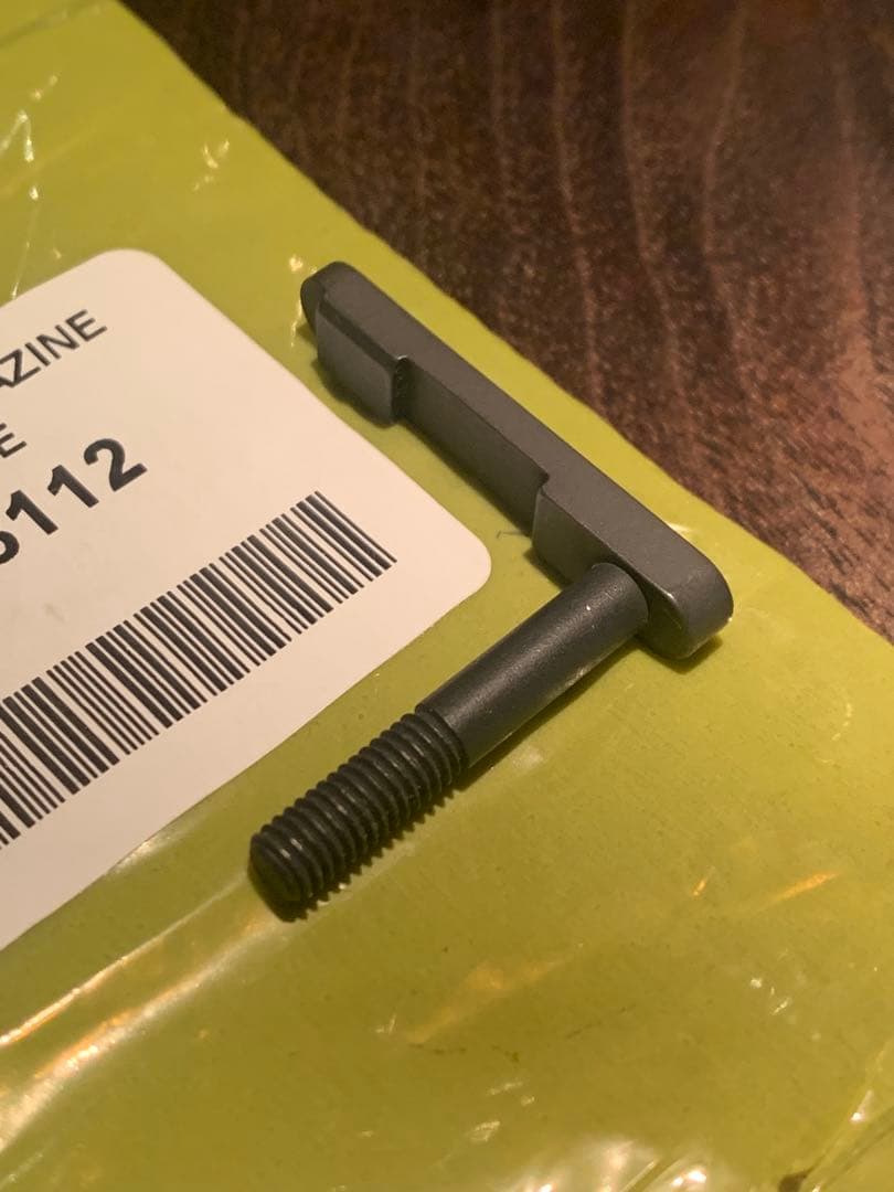 COLT 実物 マガジンリリース　マガジンキャッチ コルト　M4 HK416