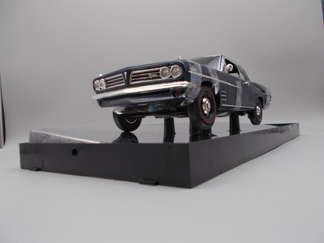 1963 Pontiac Lemans Coupe 1/18